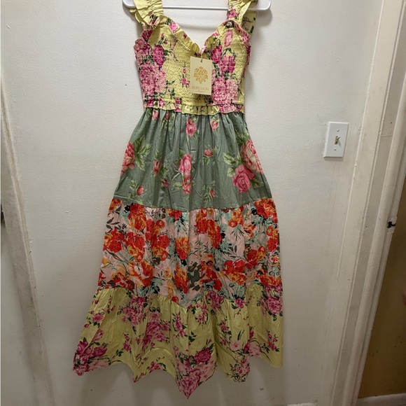 Floral Ruffle Maxi Dress - Picture 2 of 9